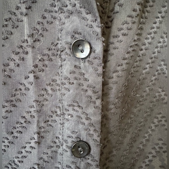 *NWT* Disturbia Chevron Button Up Blouse - Picture 7 of 8